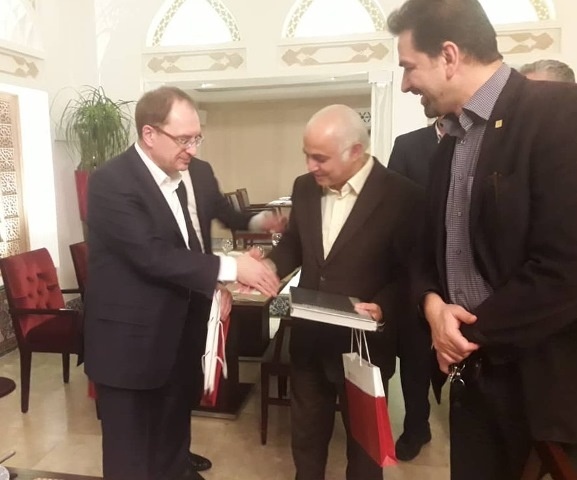 Memorandum of Understanding between TUMS, UT, and Saint Petersburg University