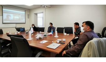 A Think-tank Meeting on Opportunities and Capacities of Augmented Reality (AR) and Virtual Reality (VR) Held in TUMS International College