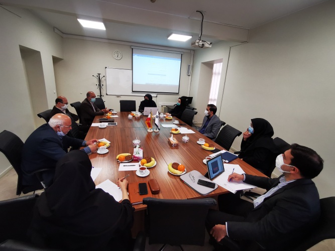 Ceremony held to faculty members and part-time instructors at TUMS Department of Foreign Languages at TUMS International College