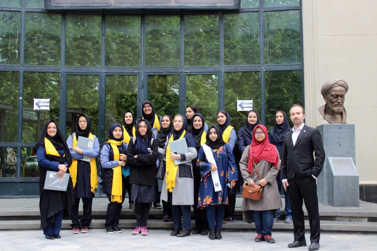 Students of Tehran (Girls) Adaptive and Intl. Educational Complex Tour TUMS