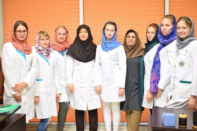 Summer School for M.D. International Students Concludes