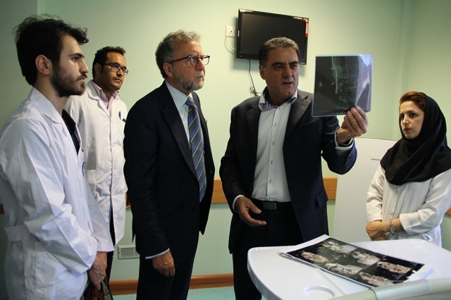 Dr. Michael J. Kowolik Visited A Number of TUMS Affiliated Hospitals and Research Institutes