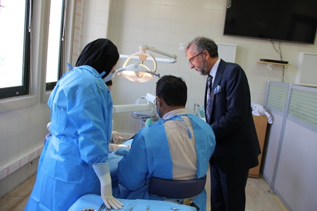 Dr. Kowolik Visited TUMS Research Centre for Biomedical Technology and Robotics