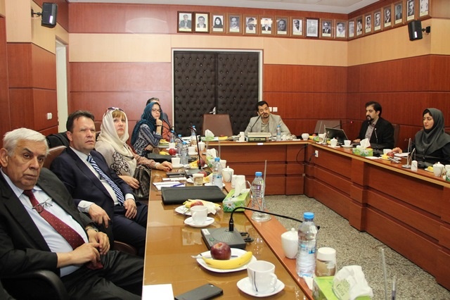 Bulgarian Delegation Visits TUMS School of Dentistry